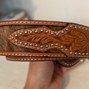 Ranger Hand tooled leather stitching belt cowhide calf hair studded conchos 32
